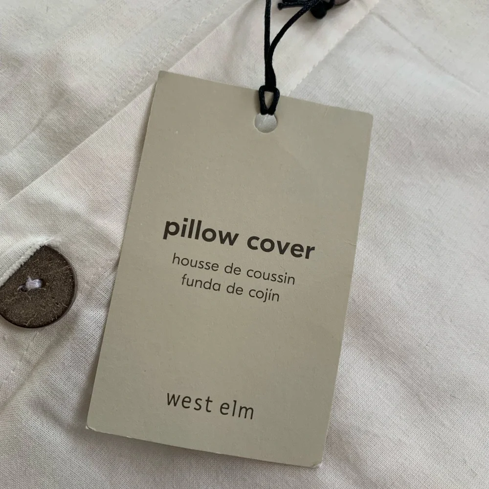 ✨NWT✨ Set of 2 West Elm Pamela Wiley Stripe Pillow Cover